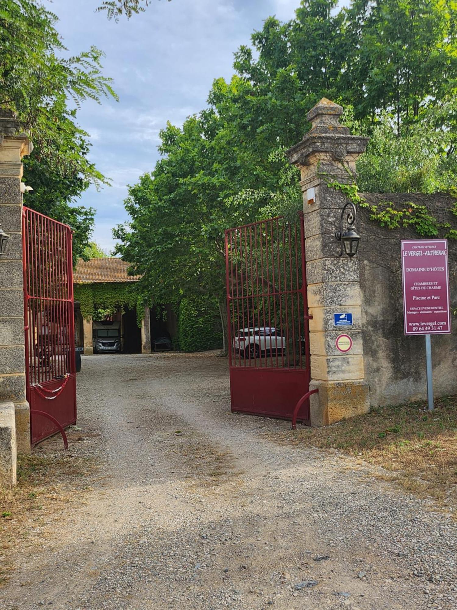 Chateau Le Vergel Authenac Ginestas Esterno foto